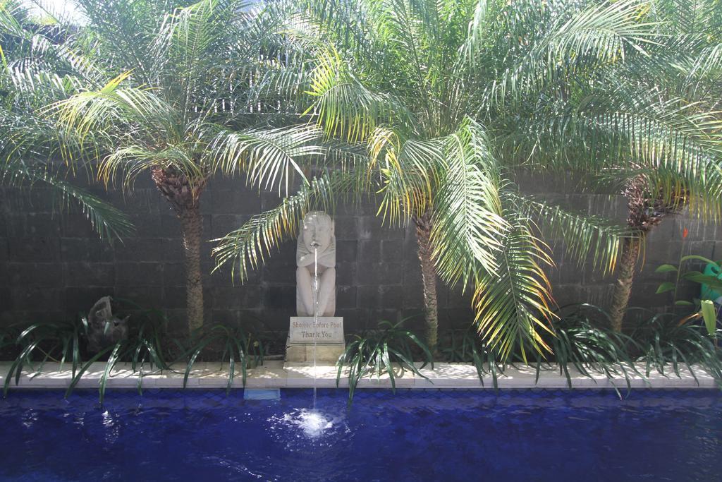 Kedis Bali Villa Kuta Lombok Rom bilde